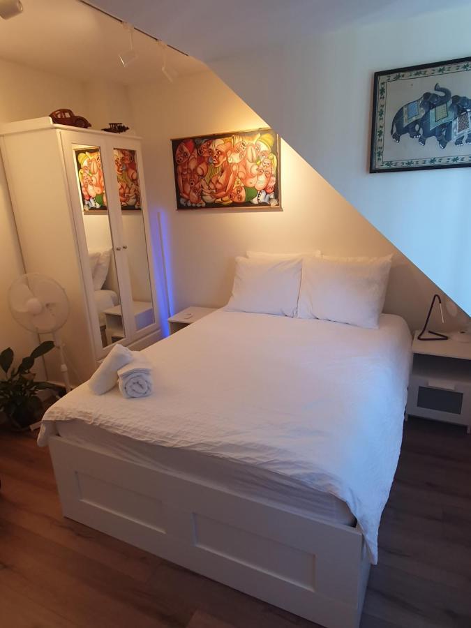 Scheveningen Sea Side Bed & Breakfast กรุงเฮก ภายนอก รูปภาพ
