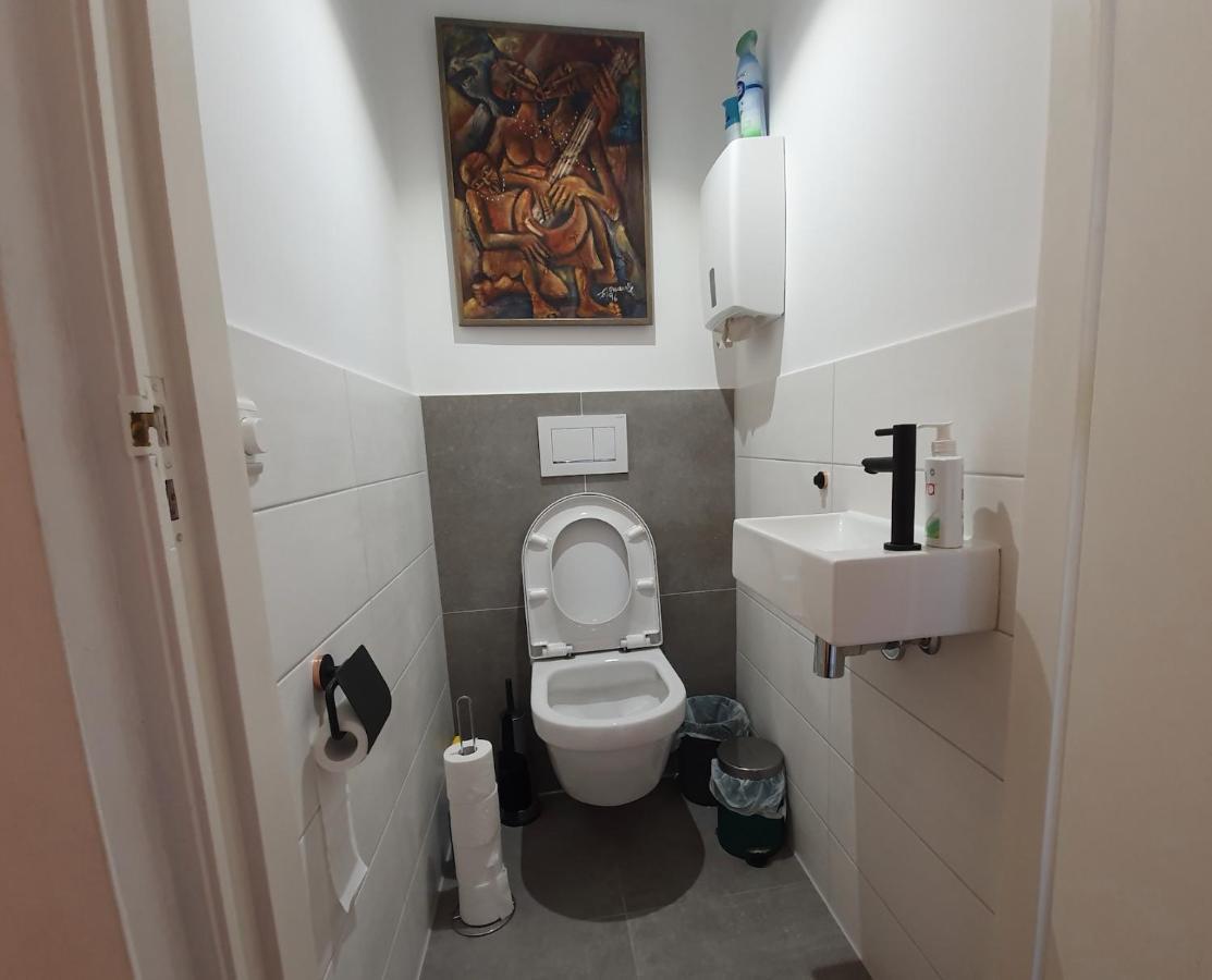 Scheveningen Sea Side Bed & Breakfast กรุงเฮก ภายนอก รูปภาพ